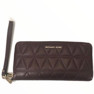 Michael kors quilted leather wallet clutch